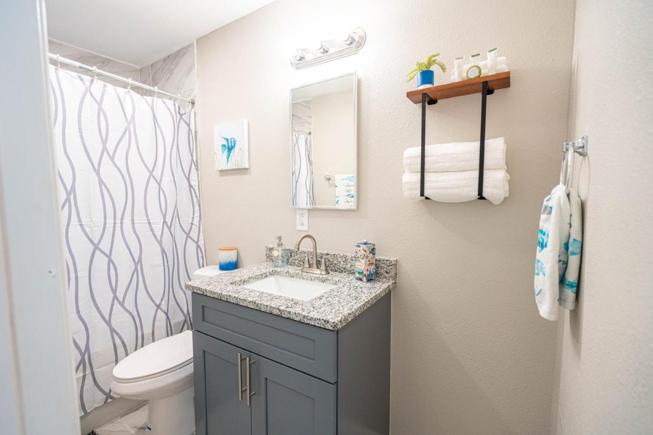 University Serenity Suites Тампа Екстериор снимка