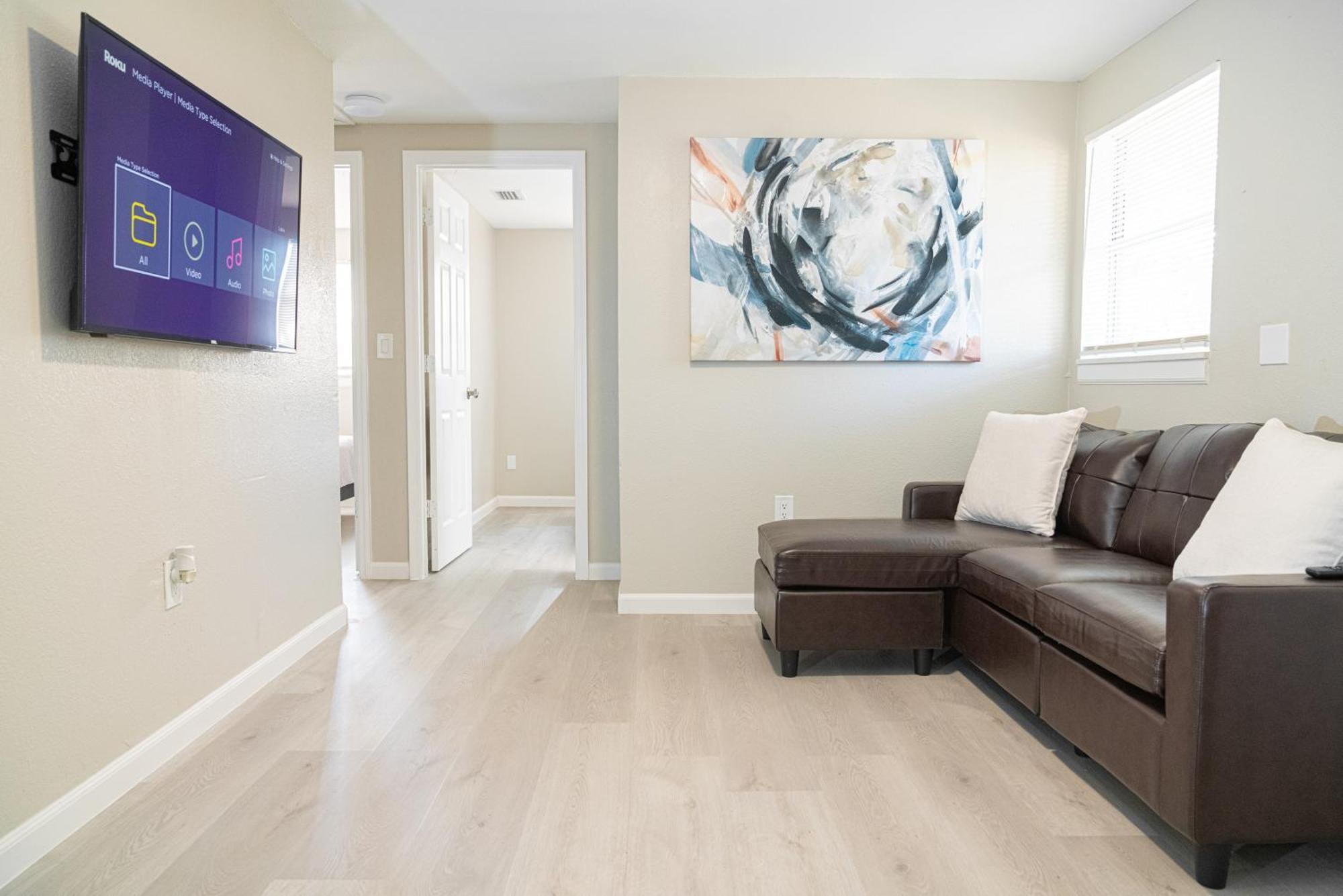 University Serenity Suites Тампа Екстериор снимка